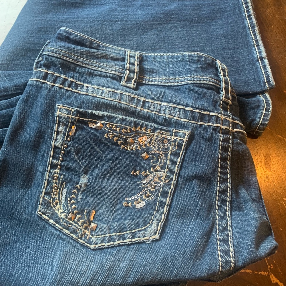 Women’s silver jeans